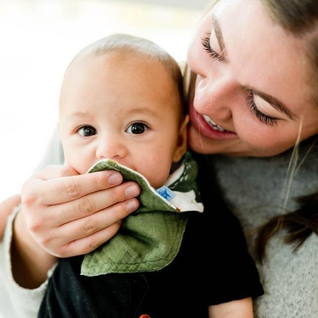 LITTLE UNICORN Accesorios bebé Babero reversible Bandana Muselina - Dino Friends UF0504