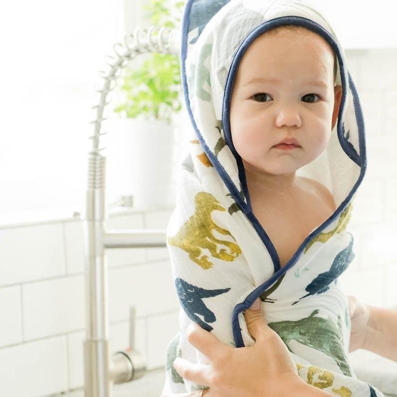 LITTLE UNICORN Artículos para el baño Juego de Toalla mas toallita con capucha Dino and friends UH0008