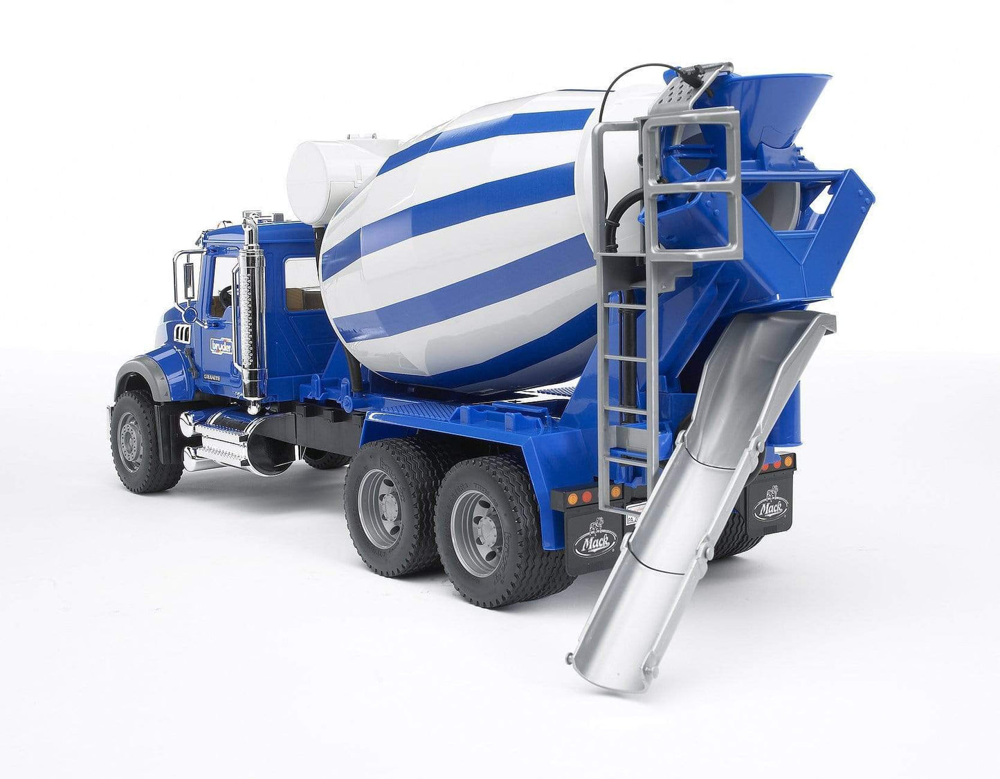 BRUDER Transportes Camión de Cemento MACK Granite 02814  - Escala 1:16- BRUDER BRU02814